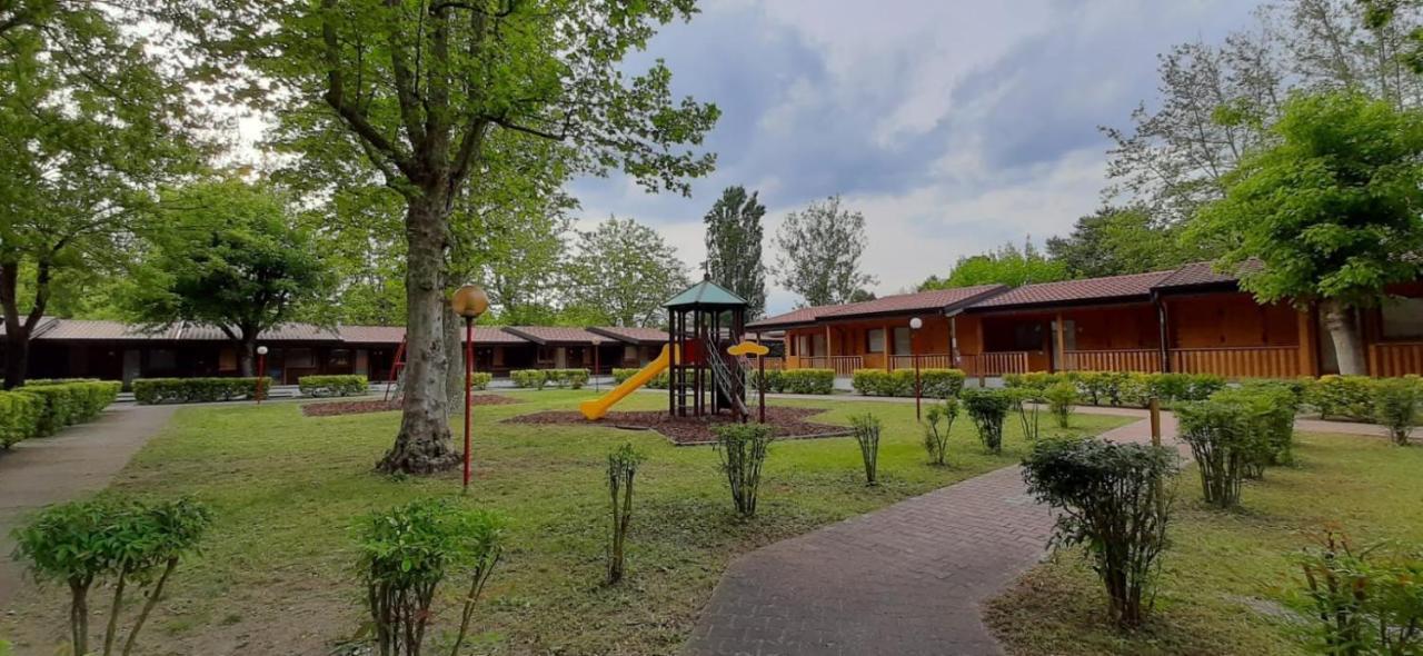 Villaggio Samoa Lido delle Nazioni Exterior foto