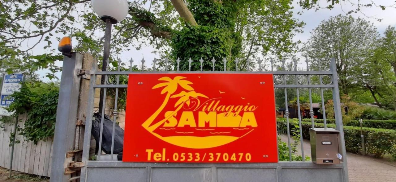 Villaggio Samoa Lido delle Nazioni Exterior foto
