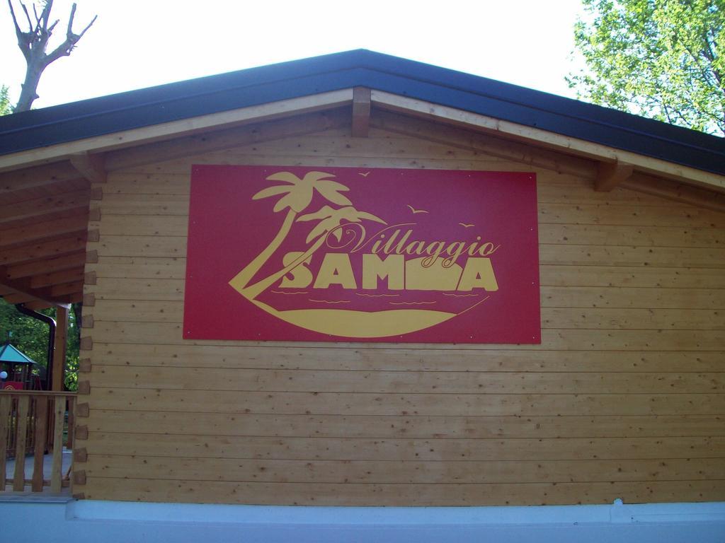 Villaggio Samoa Lido delle Nazioni Exterior foto