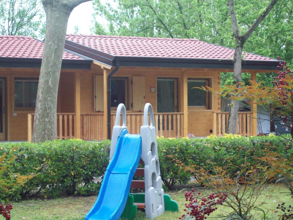 Villaggio Samoa Lido delle Nazioni Habitación foto
