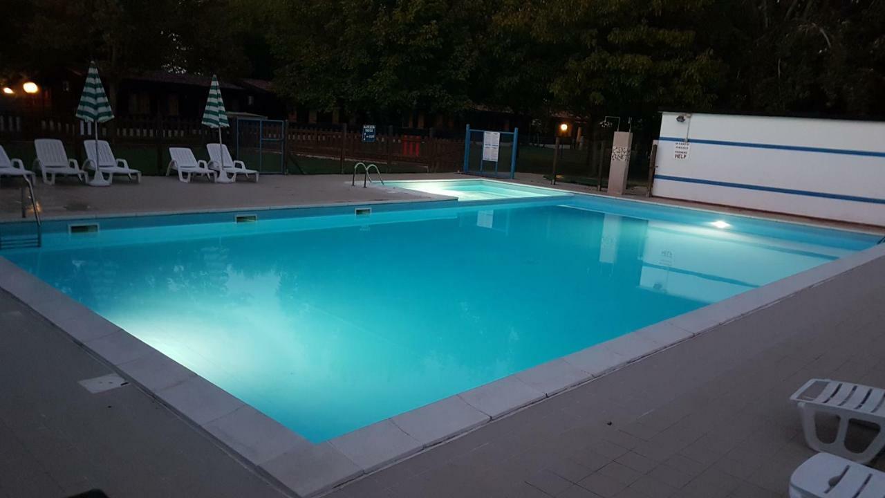 Villaggio Samoa Lido delle Nazioni Exterior foto